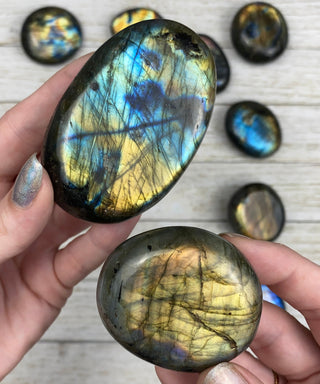 Flashy Labradorite Palm Stone from Curious Muse Crystals Tagged with aaa grade lab, black, blue, blue green flash, Crystal Healing, crystal healing tool, flashy labradorite, full flash lab, gold, green, labradorite, Madagascar lab palm, meditation tool, palm stone, palm stone crystal, palmstone, purple, reiki healing, small lab palm