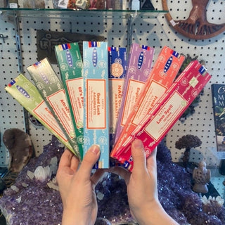 Satya Incense Sticks - Hand Dipped Indian Incense from Shrinivas Sugandhalaya Tagged with burnables, Ceremony incense, good stick incense, hand made incense, hand rolled incense, Resin incense, Ritual incense, satya incense sticks, Satya Sai Baba, Shrinivas, Smoke cleansing
